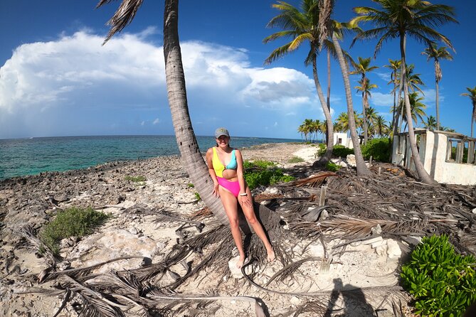 Rose Island Adventure: Turtle Swim and Snorkel - A short outing with a clear rhythm