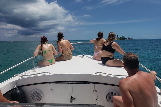 Rose Island: Private Snorkeling, Fishing, and Swimming with Pigs - Rose Island’s white sand and slower pace