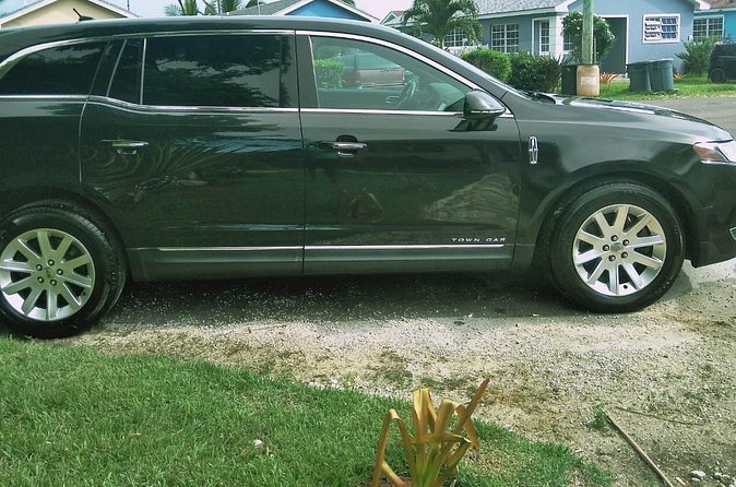 Round trip Airport Private Transfer (Nassau Limousine) - Returning to Nassau Airport without the last-minute scramble