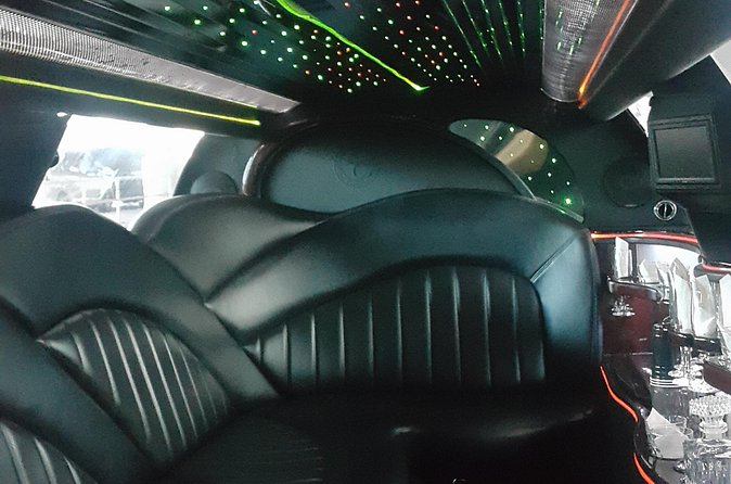 Round Trip Nassau Airport ARRIVAL (NASSAU LIMOUSINE) - Luggage, comfort, and conduct rules