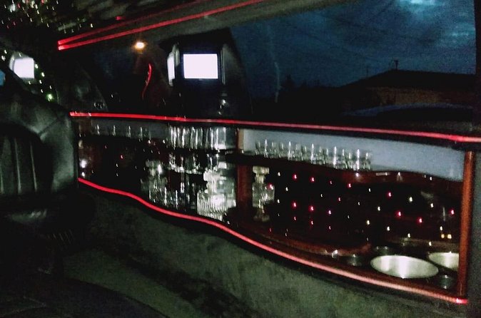 Round Trip Nassau Airport ARRIVAL (NASSAU LIMOUSINE) - Booking details and cancellation terms