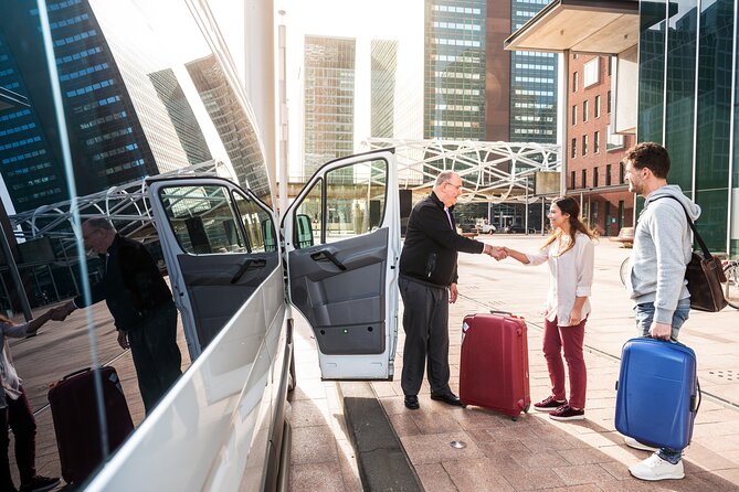 Roundtrip Airport Transfers Grand Lucayan Resort Freeport - What the $30 price really buys you