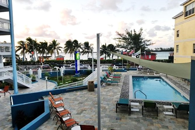 Roundtrip (LPIA) to Magaritaville, Marriott, Holiday Inn, Hilton - Why the private format matters