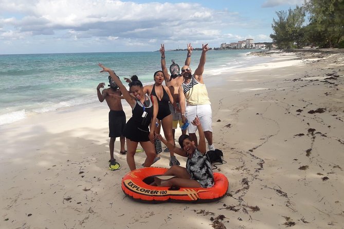 Rum Reggae and Rhythms Private Tour (minimum of 6 people) - Nassau sightseeing with rum punch and reggae
