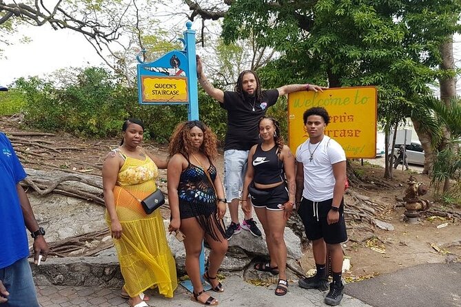 Self Drive Buggy Guided Tour of Nassau with Beach Break - Guides who can make the difference