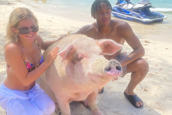 Self Drive Speedboat and Swim with the Pigs - The crew and the learning curve