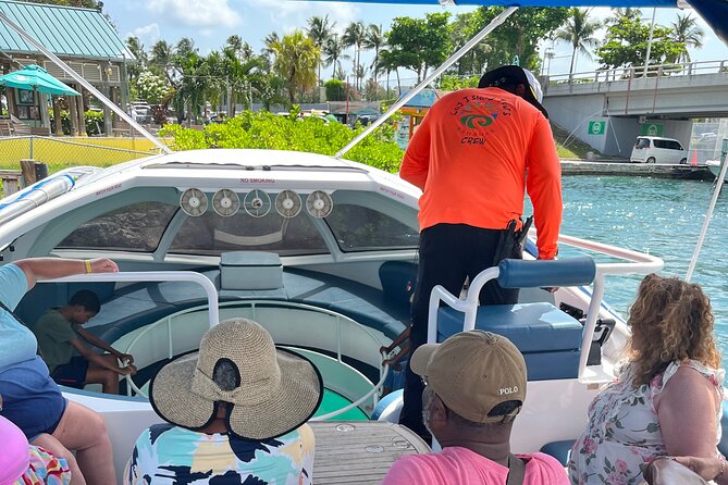 Semi Submersive Glass Bottom Boat Eco Tour in Paradise Island Bahamas - Who Will Enjoy This Boat Most