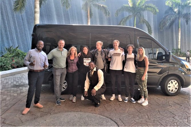 Small Group/ Family Private Roundtrip Airport Shuttle - Who Gets the Best Value
