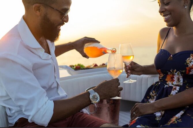 Sunset cruises - What this cruise does not include