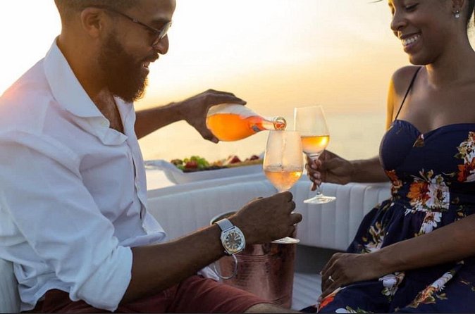Sunset cruises - Who gets the best value from $600