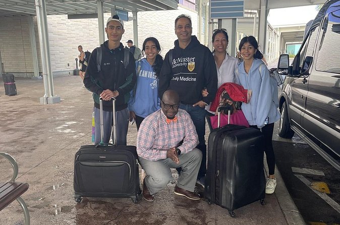 Transfer Service in Nassau Bahamas - Price, passengers, and luggage math