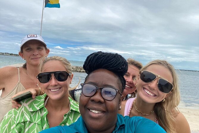 Unveiling Nassau's Past Tour - A quick introduction to Nassau without the usual rush